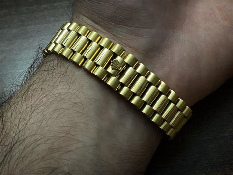 bracciale oro stile rolex|bracciali dove vedere.